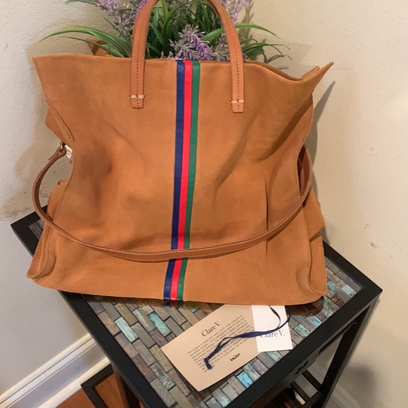 - Clare V. Simple Stripe Suede Tote
CLARE V. - Picture 8 of 17